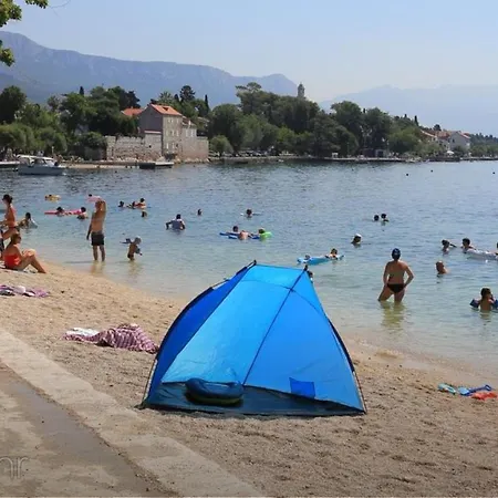 Dany * Kaštela